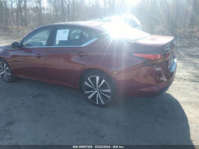 1N4BL4CW5NN373879 Nissan Altima Sr Intelligent Awd