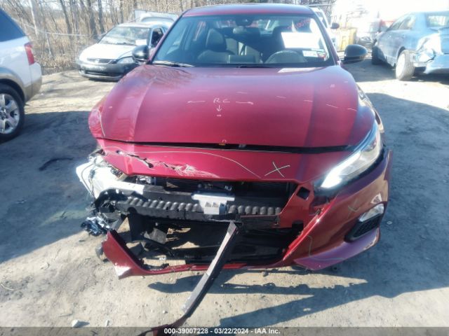 1N4BL4CW5NN373879 Nissan Altima Sr Intelligent Awd