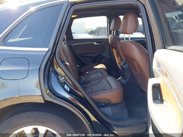 Audi Q5 2.0t Premium 2016 WA1C2AFP6GA059070 Image 8
