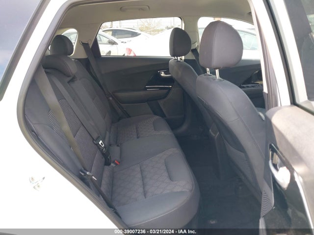 KIA Niro Lxs 2022 KNDCB3LC7N5512766 Image 8