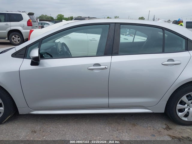 Toyota COROLLA LE 2020 5YFEPRAE9LP098357 Image 15