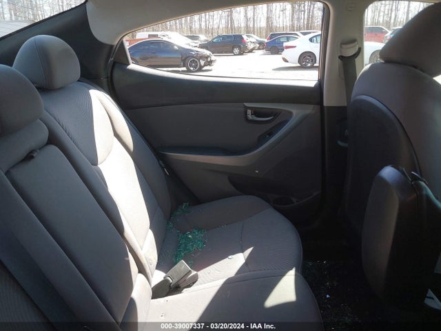 Hyundai ELANTRA SE 2015 5NPDH4AE4FH600771 Image 8