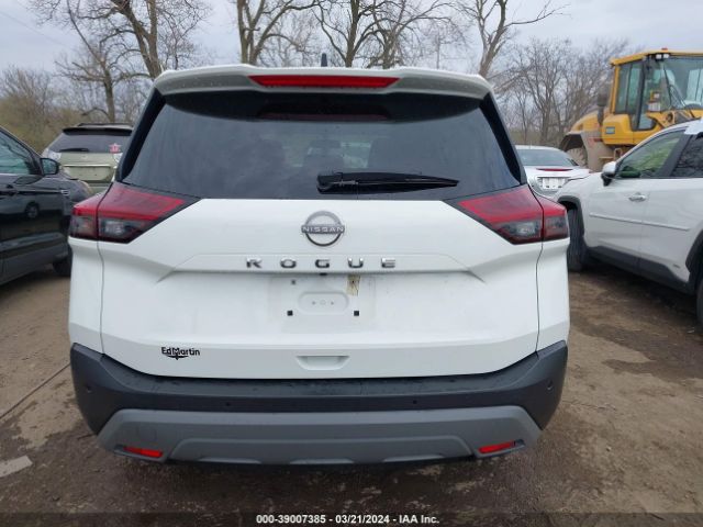 5N1BT3AA6NC684823 Nissan Rogue S Fwd