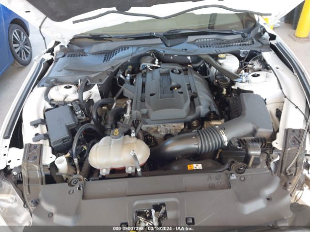 2018 FORD MUSTANG 1FATP8UH4J5138559 Photo 9