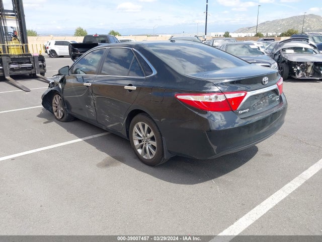 Toyota CAMRY XLE 2015 4T4BF1FK6FR483681 Image 3