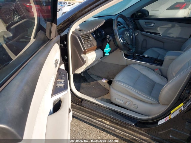 Toyota CAMRY XLE 2015 4T4BF1FK6FR483681 Image 5