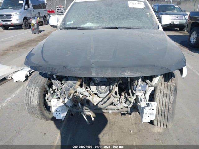 1C4RJEAG5NC154710 Jeep Grand Cherokee Wk Laredo X 4x2