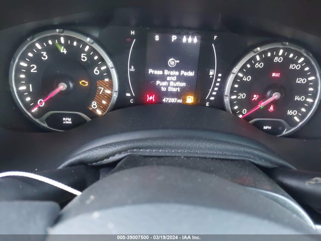 ZACNJBBB1KPK75674 Jeep Renegade Latitude 4x4