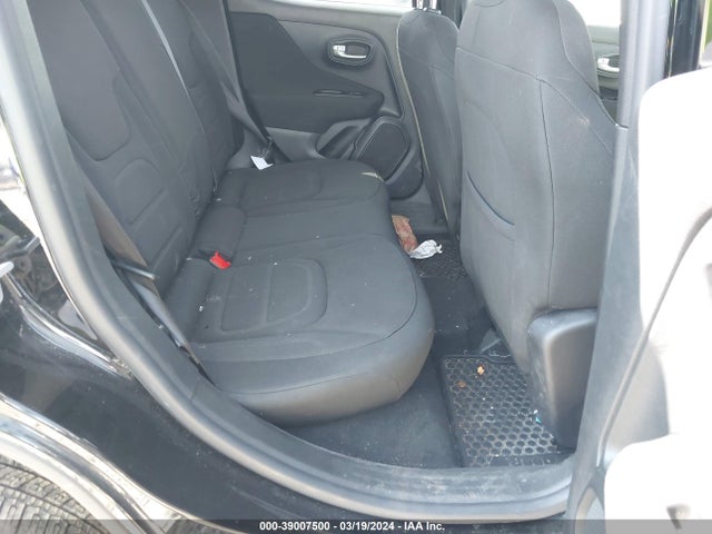 ZACNJBBB1KPK75674 Jeep Renegade Latitude 4x4