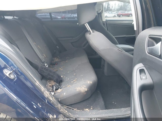 3VW2K7AJ8EM375283 Volkswagen Jetta 2.0l S