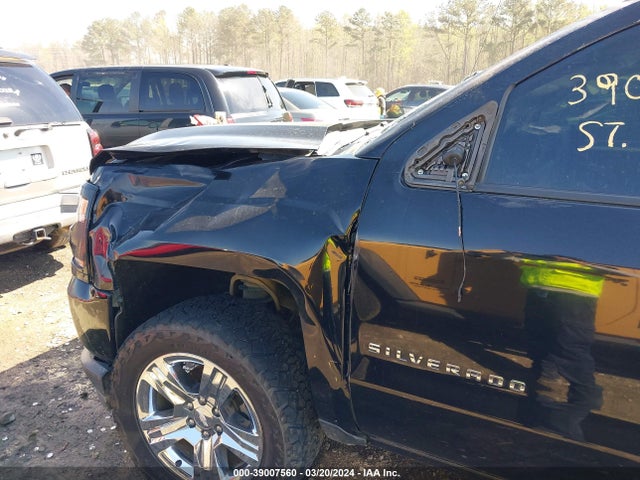 Chevrolet Silverado 1500 Custom 2018 1GCRCPEC6JZ195562 Image 13