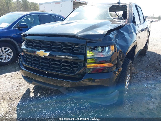 Chevrolet Silverado 1500 Custom 2018 1GCRCPEC6JZ195562 Image 14