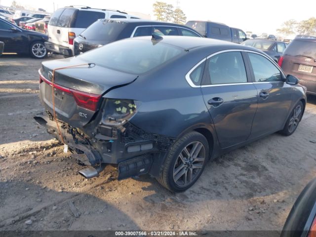 3KPF54AD9ME312772 KIA FORTE EX