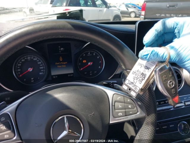 55SWF4JB8FU067180 Mercedes-Benz C 300 Luxury/sport