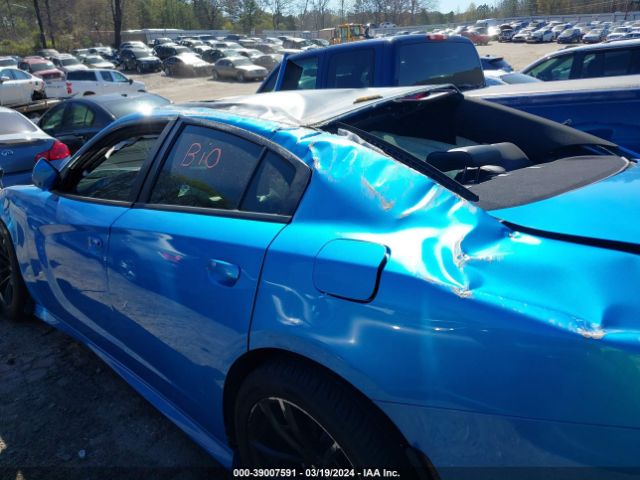 2C3CDXGJ7JH323147 Dodge Charger Daytona 392 Rwd