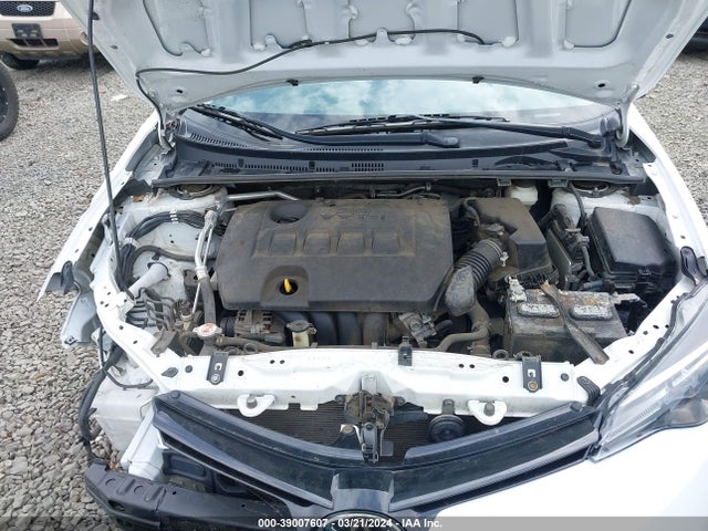 Toyota COROLLA LE 2018 5YFBURHE5JP738563 Image 10