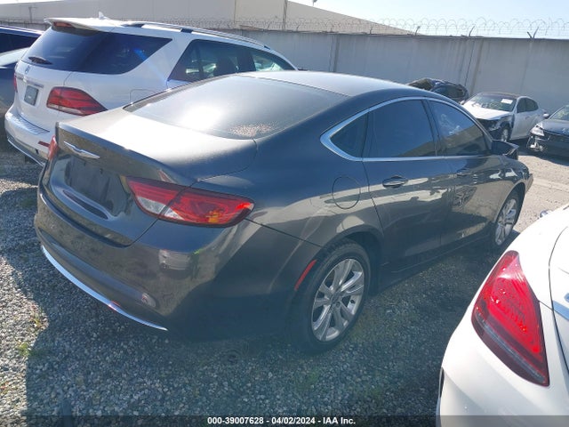 Chrysler 200 Limited 2015 1C3CCCABXFN649469 Image 4