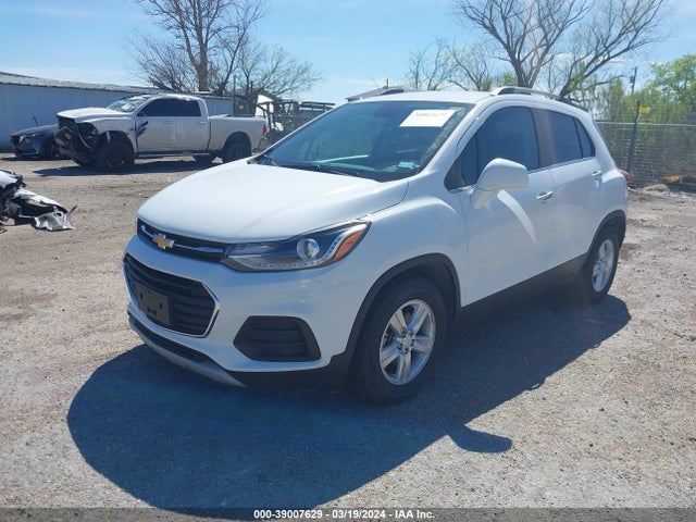 Chevrolet Trax Lt 2018 KL7CJLSBXJB509347 Image 2