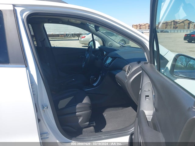 Chevrolet Trax Lt 2018 KL7CJLSBXJB509347 Image 5