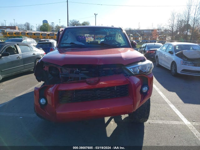 Toyota 4RUNNER SR5 2016 JTEZU5JR2G5134880 Image 12