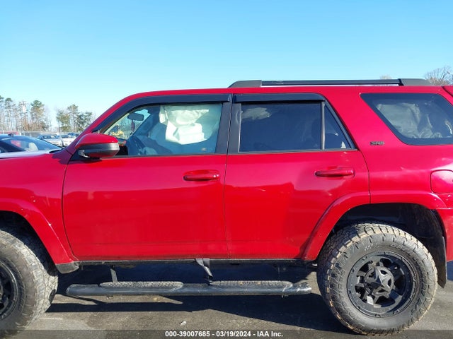 Toyota 4RUNNER SR5 2016 JTEZU5JR2G5134880 Image 14