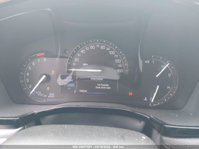 1GYKNBRS1HZ300447 Cadillac XT5 LUXURY