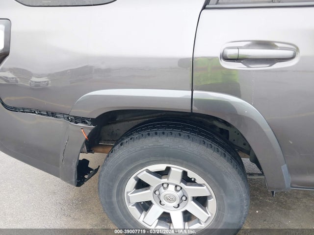 Toyota 4runner Trail 2014 JTEBU5JR6E5151566 Image 17