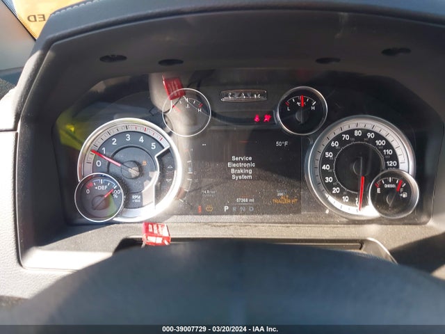 RAM 2500 Laramie  4x4 6'4 Box 2018 3C6UR5FL6JG100226 Image 15