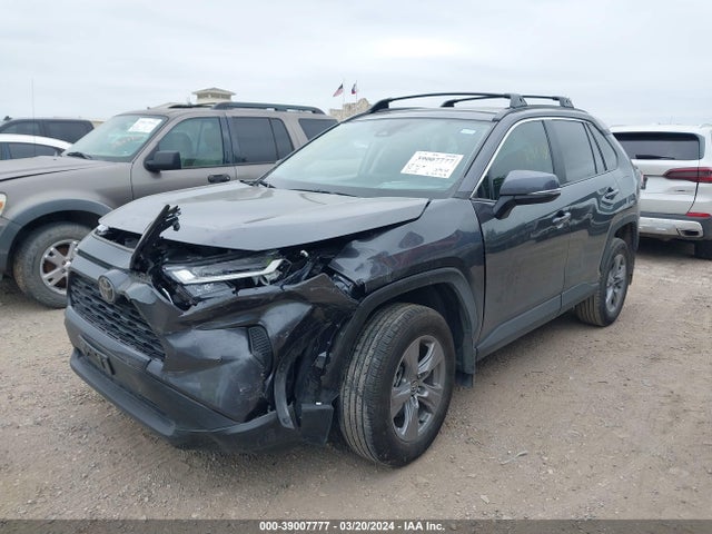 Toyota Rav4 Xle 2023 2T3W1RFV1PC230247 Image 2
