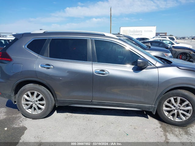 Nissan ROGUE SV 2018 5N1AT2MT6JC791481 Image 14