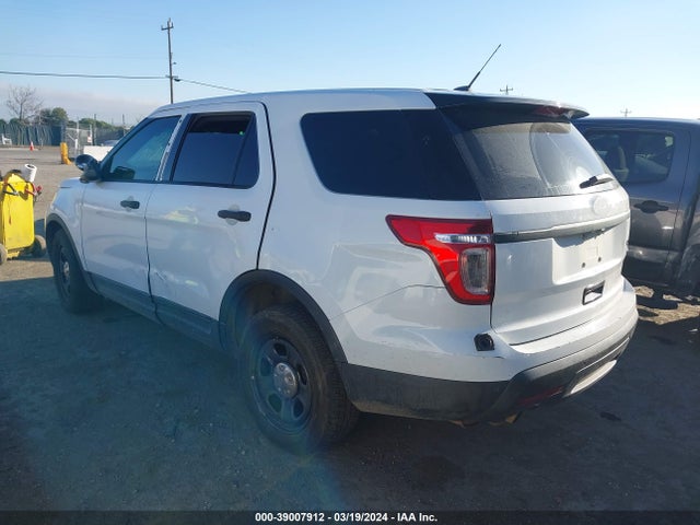 Ford Utility Police Interceptor 2015 1FM5K8AR5FGB75738 Image 3