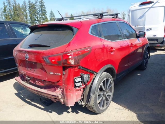JN1BJ1CR3JW292783 Nissan Rogue Sport Sl