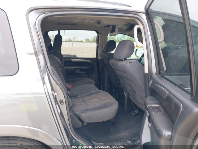 Nissan ARMADA SV 2014 5N1BA0ND3EN611700 Image 8