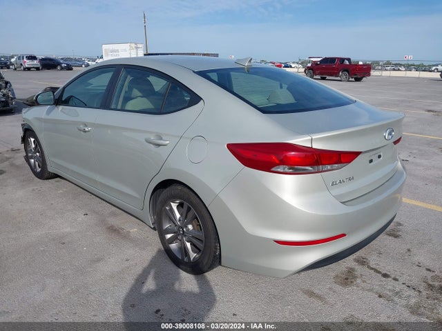 Hyundai ELANTRA SE 2017 5NPD84LF3HH042470 Image 3