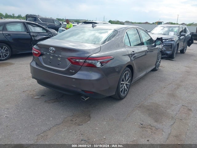 Toyota CAMRY XLE 2024 4T1F11AK4RU906926 Image 4