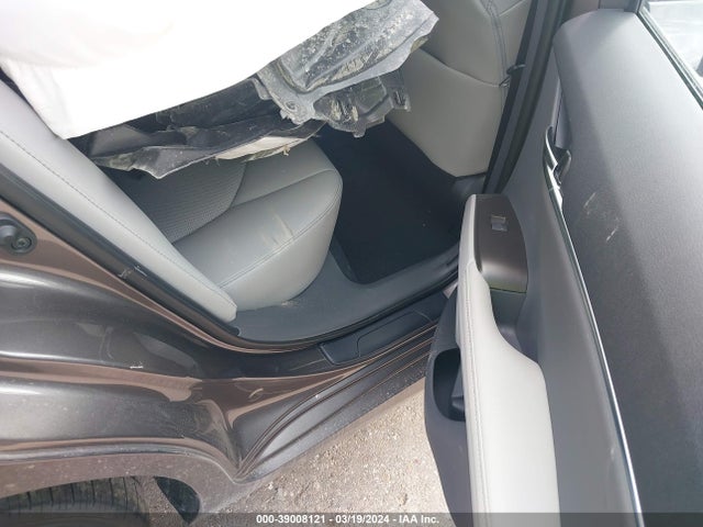 Toyota CAMRY XLE 2024 4T1F11AK4RU906926 Image 8