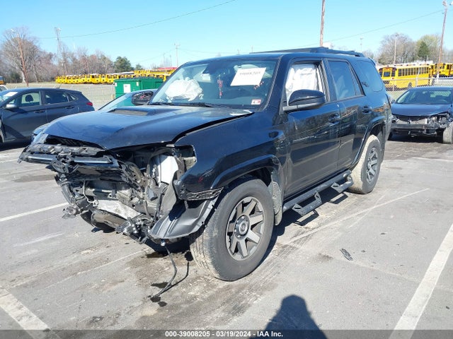 Toyota 4runner Trd Off Road 2021 JTEPU5JR3M5963654 Image 2