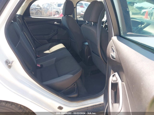 Ford FOCUS SE 2014 1FADP3F28EL336109 Image 8