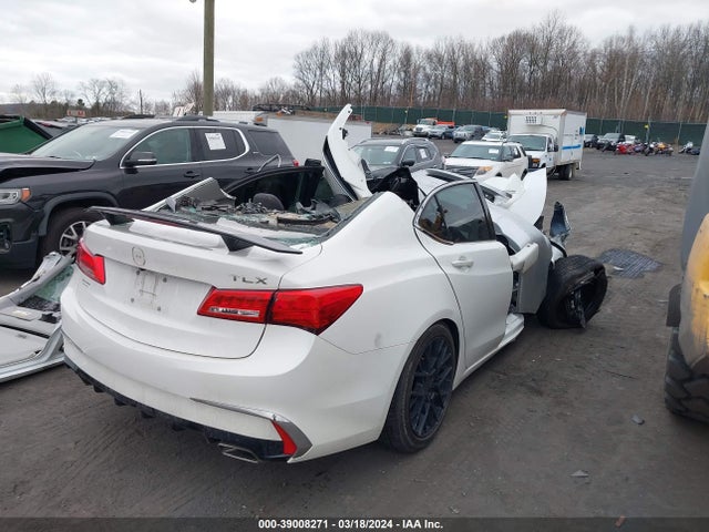 Acura TLX 2018 19UUB2F32JA007313 Image 4