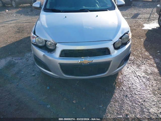 Chevrolet Sonic Ls Auto 2014 1G1JA6SH1E4240223 Image 18