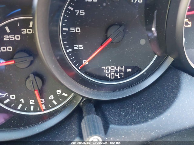 2018 PORSCHE CAYENNE WP1AD2A23JLA80512 Photo 6