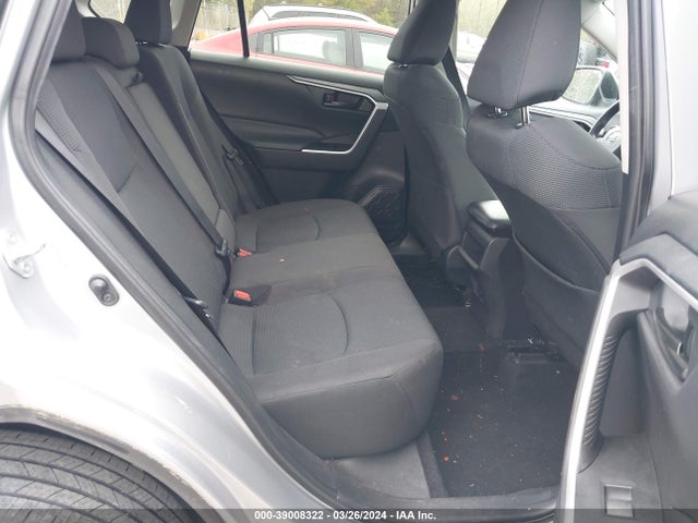 Toyota RAV4 LE 2021 2T3H1RFVXMW143157 Image 8