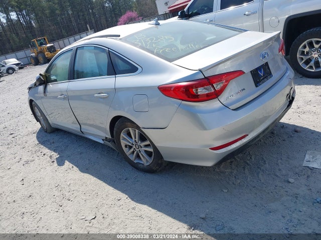 Hyundai SONATA SE 2016 5NPE24AF6GH313285 Image 3