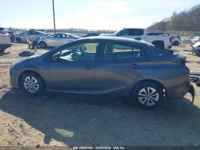 Toyota Prius Two 2017 JTDKBRFU0H3572617 Image 15