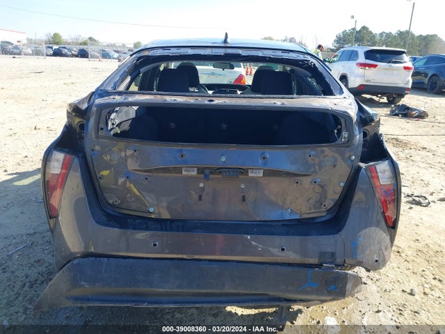 Toyota Prius Two 2017 JTDKBRFU0H3572617 Image 17