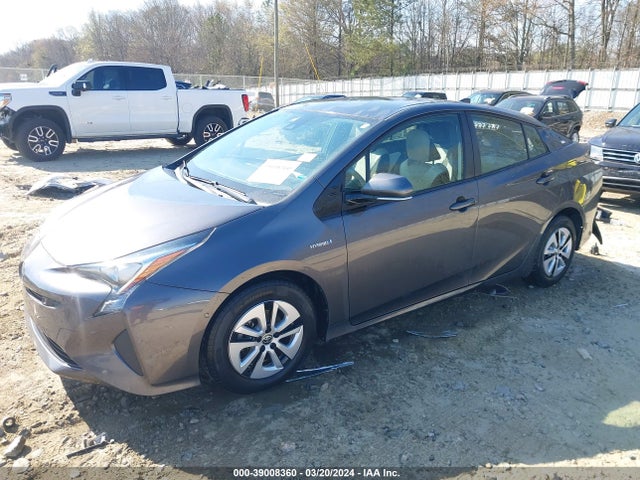 Toyota Prius Two 2017 JTDKBRFU0H3572617 Image 2
