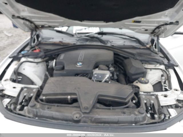 WBA8E1G33HNU17327 BMW 320i