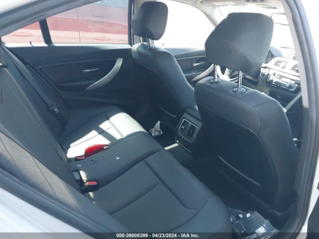 WBA8E1G33HNU17327 BMW 320i