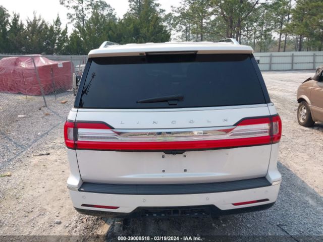 5LMJJ2LT9JEL09692 Lincoln Navigator Reserve