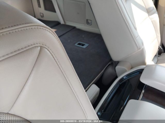 5LMJJ2LT9JEL09692 Lincoln Navigator Reserve